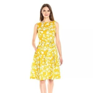 Anne Klein Mustard Yellow Floral Dress Sleeveless Tie Back Cotton Pockets Size 2
